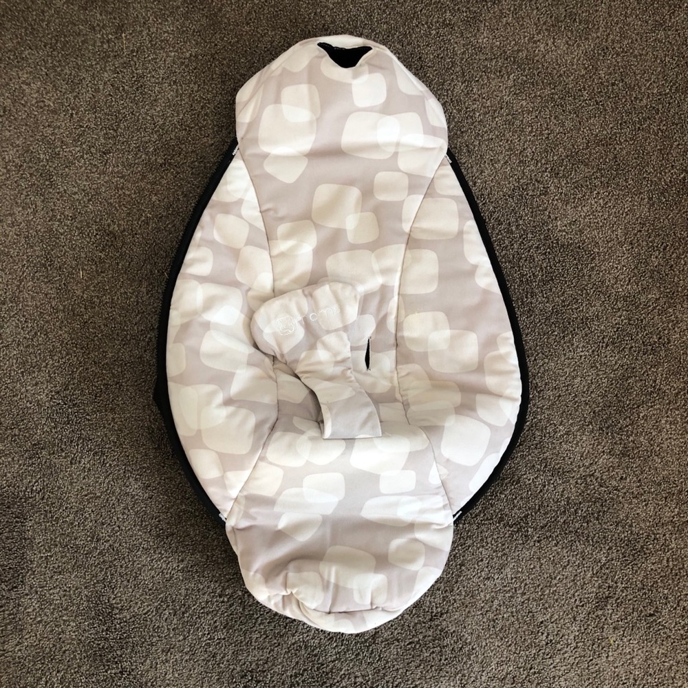 mamaRoo seat fabric